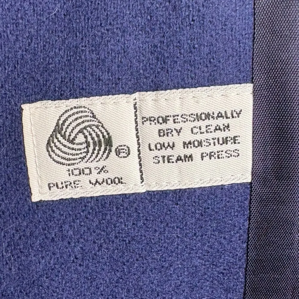 VTG 100% Wool Navy Dark Academia Old Money Minimalist Preppy Womens Blazer Sz 12